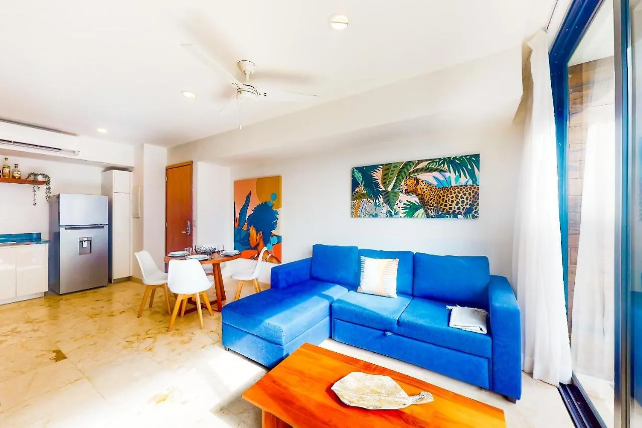 Anah La Quinta #303 location